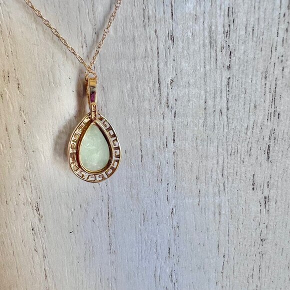 Green Jade Pendant Necklace 10K Gold Pendant, 14K Gold Chain - Picture 8 of 16